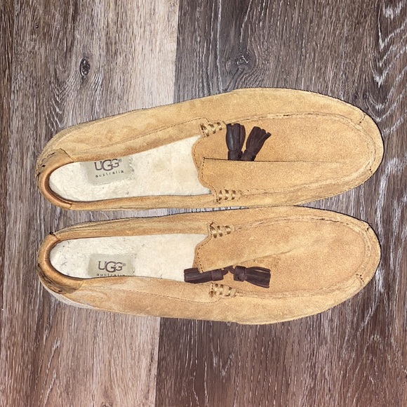 UGG Slip-On Moccasins - Picture 2 of 3